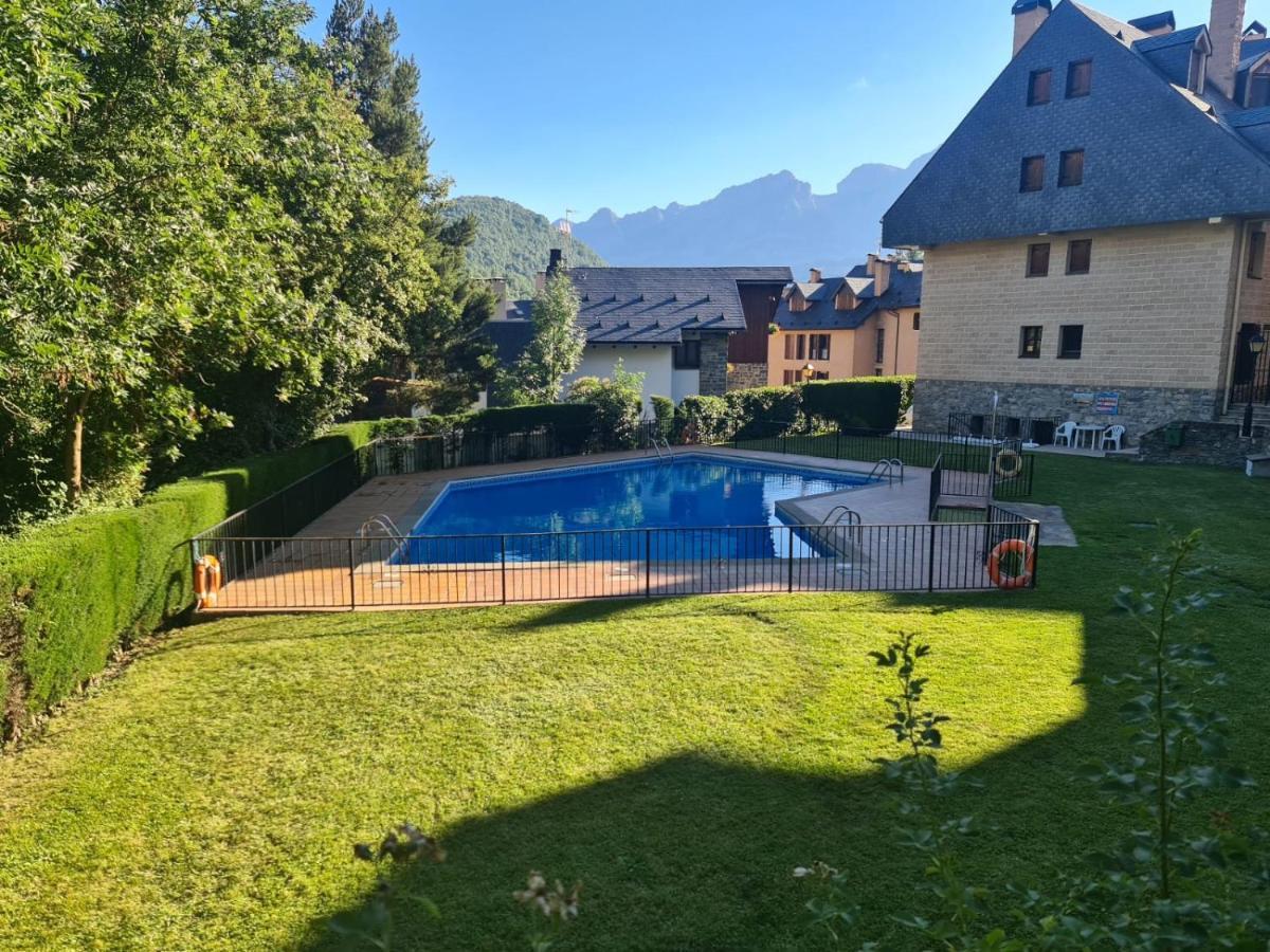 Apartamento En Panticosa Eksteriør billede